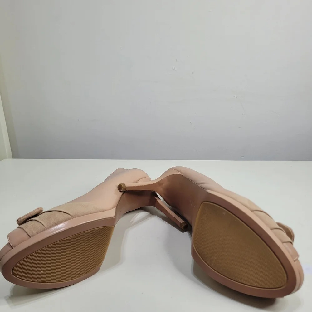 Nine West Fealey Peep Toe Leather Beige Platform Pumps Size Women's 11 with Box - Picture 7 of 16